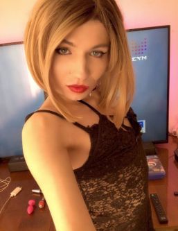 ����� ����, ������������, +7 (988) 557-7074